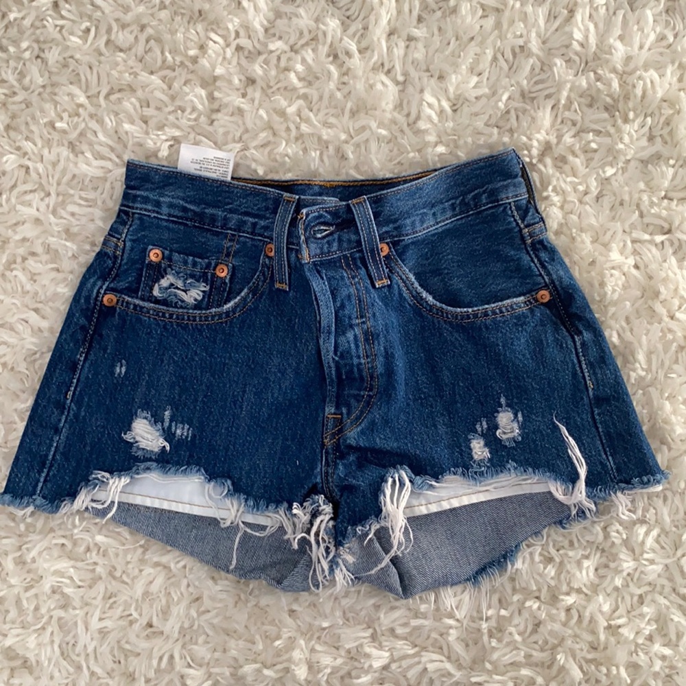 Levi’s 501 button up shorts